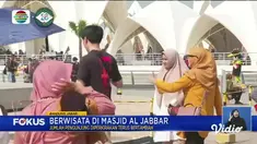 Fokus edisi (21/01) mengangkat berita-berita sebagai berikut, Longsor Putus Jalan dan Timbun Rumah, Arus Lalu Lintas Libur Tahun Baru Imlek, Masjid Al Jabbar Ramai Pengunjung.