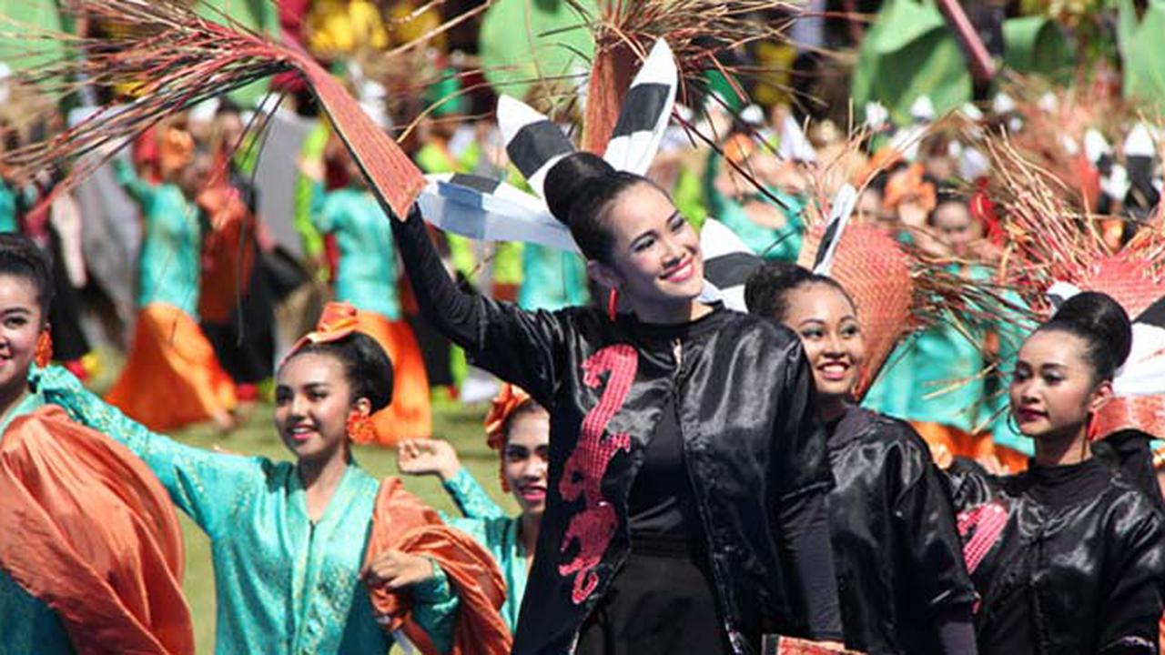 Festival Internasional Erau 2016 Dihelat di Kutai Kertanegara