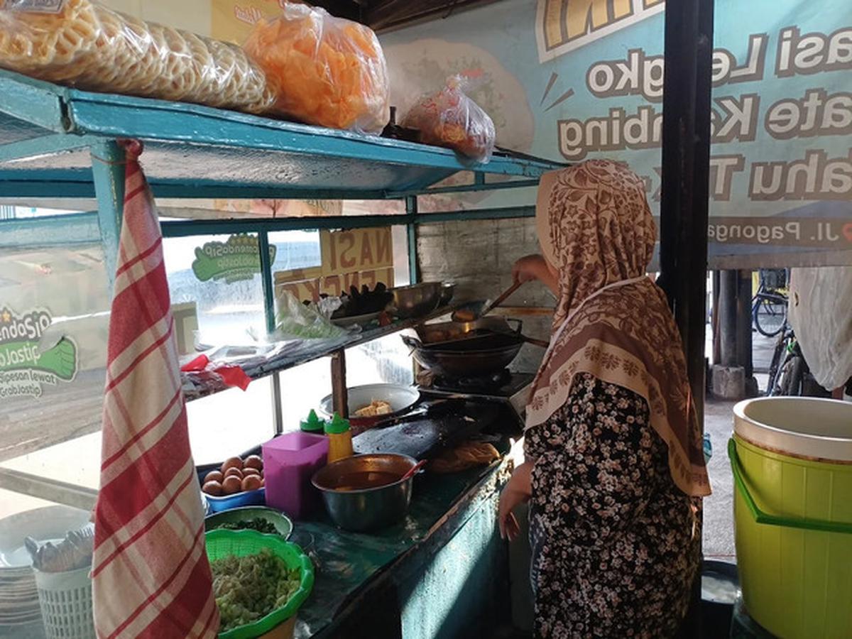 Nasi Lengko & Sate Kambing Ibu Hj. Sukinah