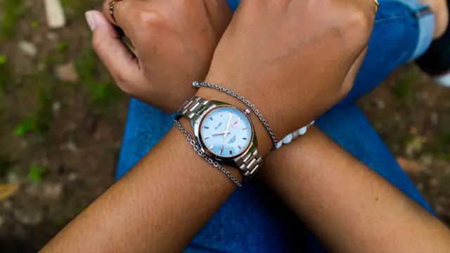 Review: Jam Tangan Analog Perempuan untuk Tampilan Klasik Elegan dengan Harga Terjangkau