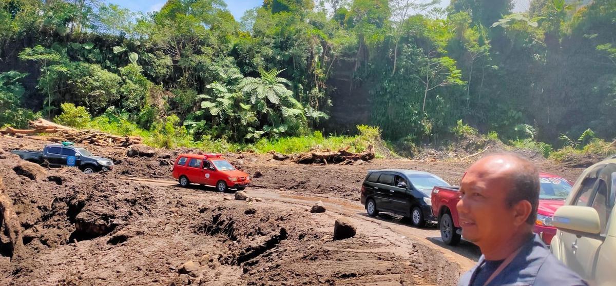 Kemensos Salurkan Bantuan Korban Banjir Bandang Nagekeo NTT