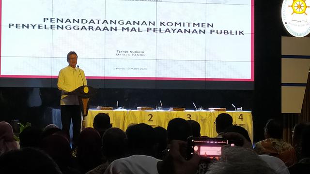 Kementerian PANRB mengadakan Penandatanganan Komitmen Pembangunan Mal Pelayanan Publik. Acara ini dihadiri Menteri PANRB dan 48 kepala daerah.