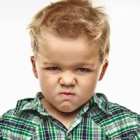 Bukan cuma cewek aja yang hobi ngambek nggak jelas, cowok dari zodiak berikut juga punya sifat yang sama. Hmm siapa, ya? (Via: youtube.com)