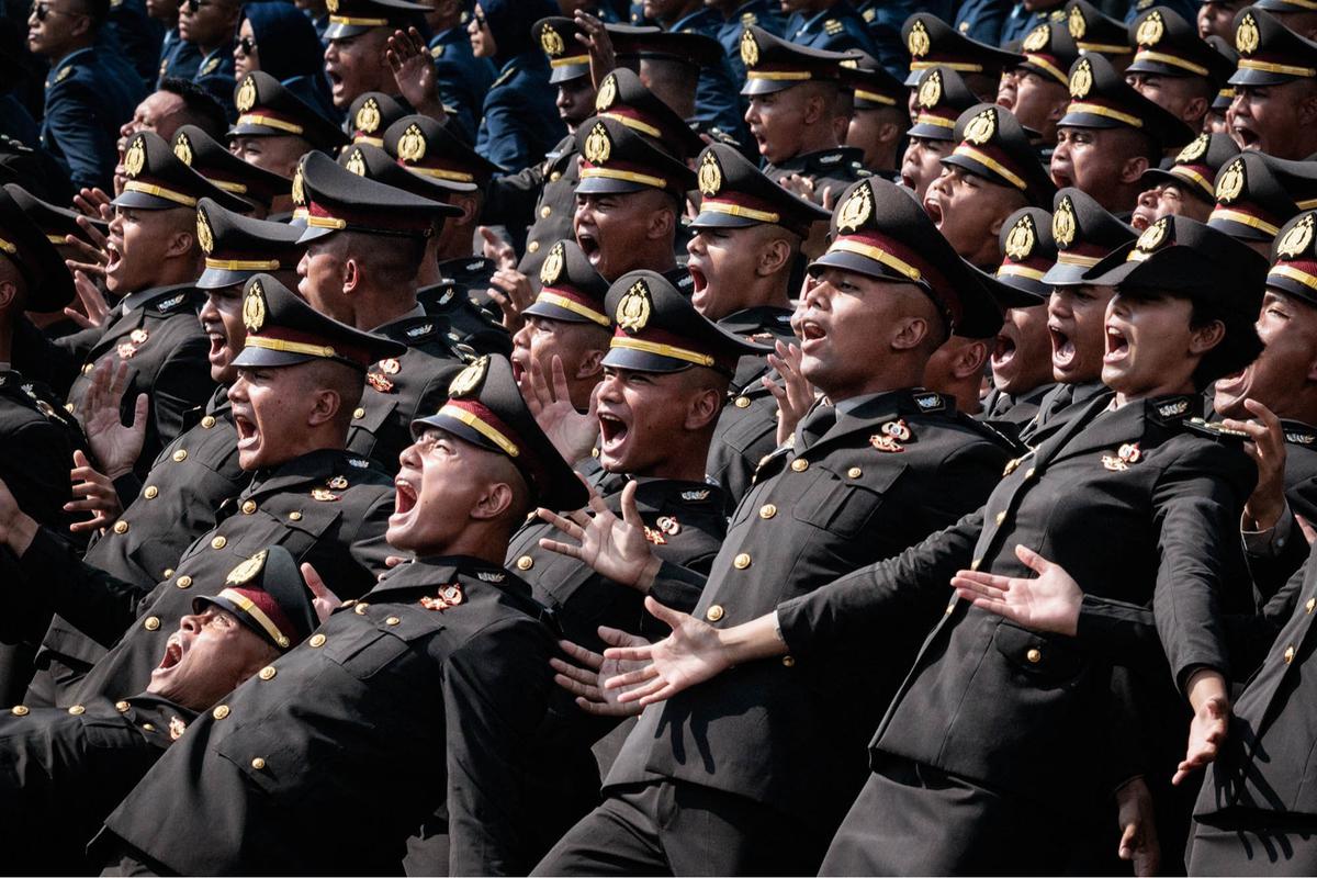 FOTO: Presiden Prabowo Lantik 2.000 Perwira TNI-Polri di Istana Merdeka