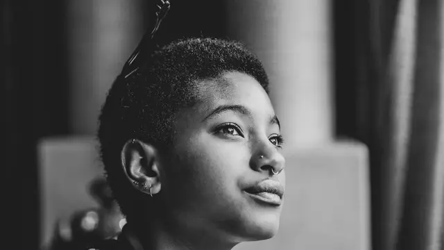 Willow Smith Nyatakan Diri Sebagai Polyamorous, Apakah Itu?