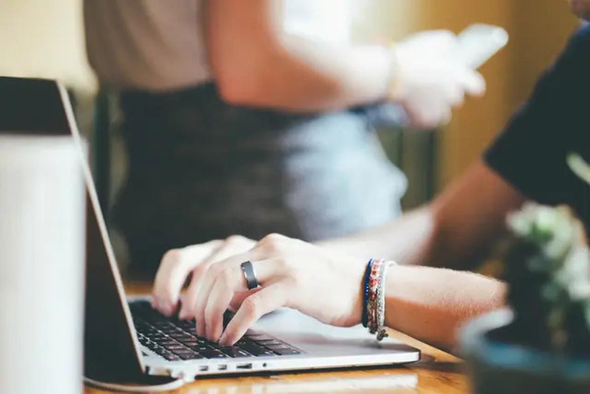 Cara Agar Laptop Tidak Lemot dengan Windows + R, Performa Meningkat 30%