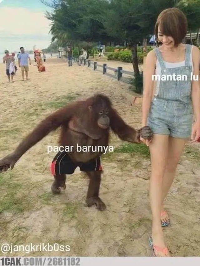 6 Meme Alasan Orang Susah Move On dari Mantan Ini Bikin Geleng Kepala