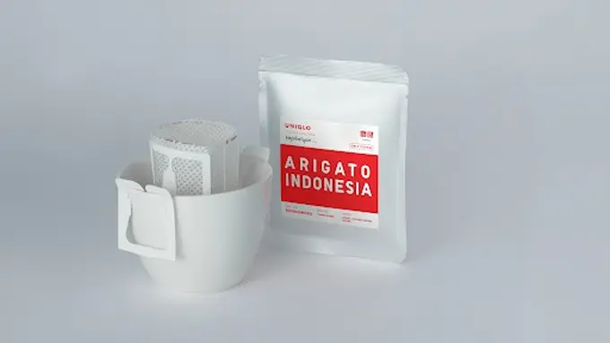 Hadiah Akhir Tahun Spesial Buat Pecinta Kopi dari UNIQLO