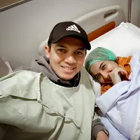 Zaskia Sungkar dan Irwansyah (Instagram/irwansyah_15)