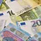 Mata Uang Euro Jatuh ke Level Terendah dalam 17 Bulan