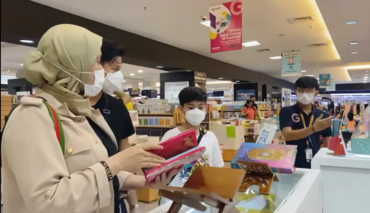 King Faaz Anak Fairuz (Instagram/SonFai Family)