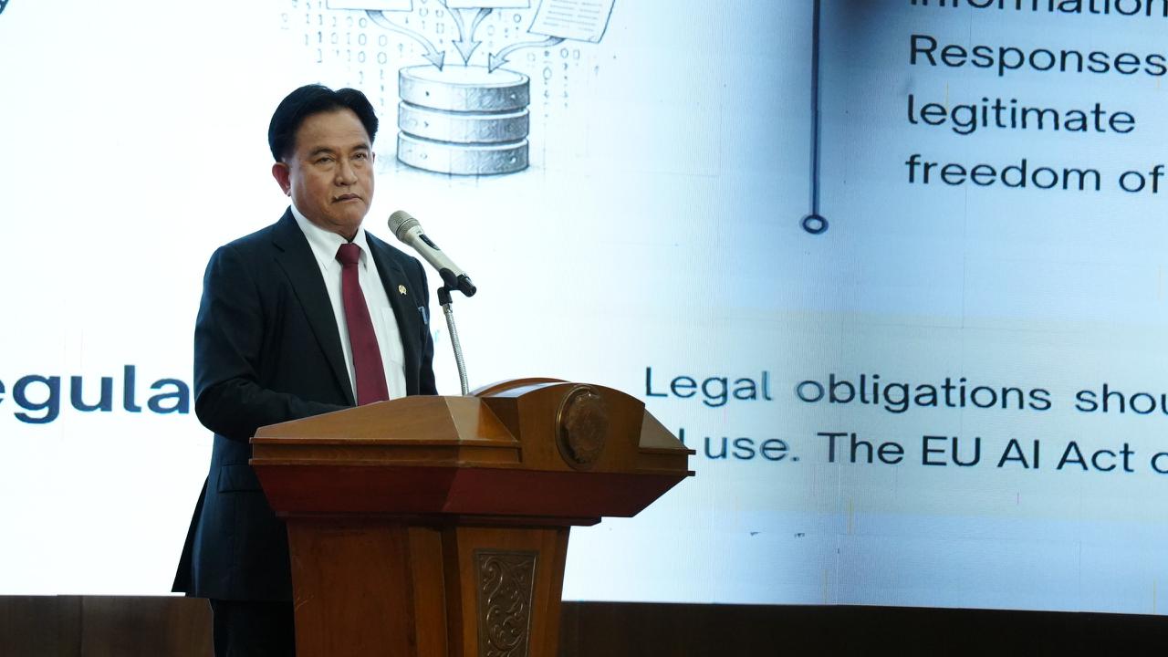 Yusril: AI Boleh Canggih, Tanggung Jawab Hukum Tetap di Tangan Manusia