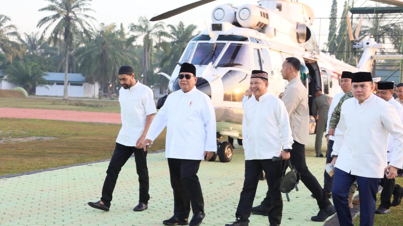 Kasatgas PRR Dampingi Presiden Prabowo Rayakan Idulfitri Bersama Masyarakat di Aceh Tamiang