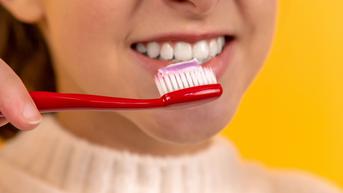 6 Kesalah Menyikat Gigi yang Buruk untuk Kesehatan Mulut