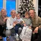 Kim Jeffrey Kurniawan saat merayakan Natal di Jerman dengan kedua orang tuanya. (Dok.Pribadi)