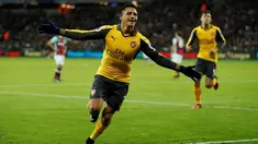 Arsenal meraih kemenangan 4-1 atas West Ham United dalam lanjutan Premier League di Olympic Stadium, London, Sabtu (3/12/2016). Alexis Sanchez mencetak hattrick. (Action Images via Reuters/John Sibley)