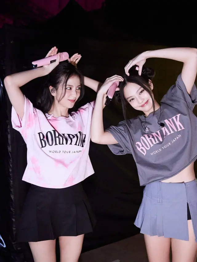 Jisoo dan Jennie Blackpink. (Instagram/ sooyaaa__)