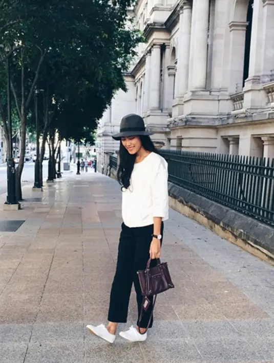 Tubuh proposional yang dimiliki Alika Islamadina menjadi factor terpenting dalam eksistensinya di dunia model.  (via instagram@alikaislamadina/Bintang.com)