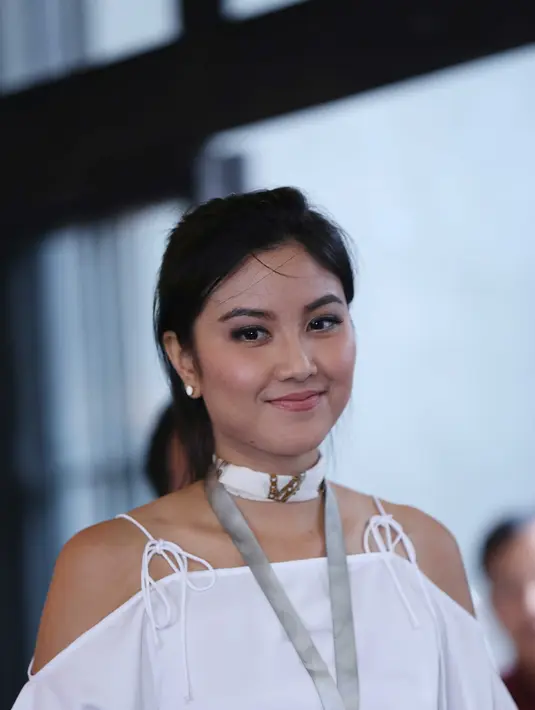 "Kok lama-kelamaan mikirnya kalau kurus itu enggak boleh ini itu, makan ini itu, jadi kayak malah menyiksa yah," kata istri Haries Argareza Harahap yang menikahi pada Februari tahun ini. (Nurwahyunan/Bintang.com)