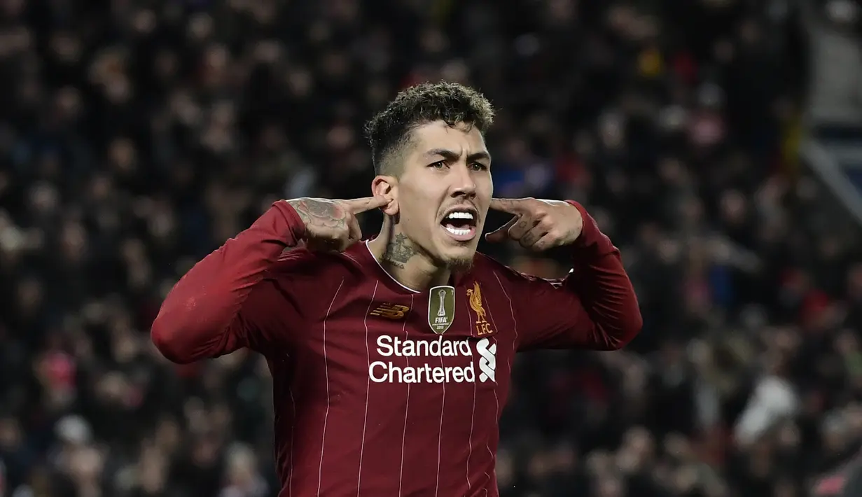 3. Roberto Firmino (Liverpool) - Bersama Liverpool, Firmino mampu menunjukan kelasnya sebagai striker bernomor punggung 9. Tercatat dari 26 penampilannya, striker berumur 28 tahun ini telah mencetak 8 gol dan 7 assist. (AFP/Javier Soriano)