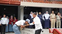 Gerakan Ayah Antar Anak di Hari Pertama Sekolah, Upaya Atasi Krisis Fatherless