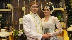 Pernikahan yang kental dengan nuansa adat Jawa ini bertempat di Hotel Grand Mahakam, Jakarta, Kamis (22/5/14). (Liputan6.com/Panji Diksana)