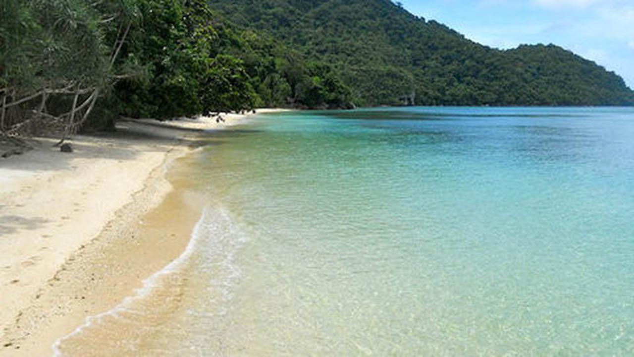 Keelokan Pulau Selayar tak hanya untuk dilayari