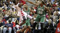 Berita Video: Assist Memukau Marcus Smart