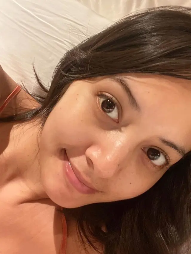 Potret Nge-PAP Aurelie Moeremans