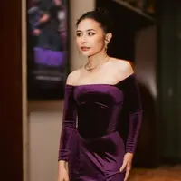 Potret Terbaru Prilly Latuconsina Makin Langsing (Sumber: Instagram/prillylatuconsina96)