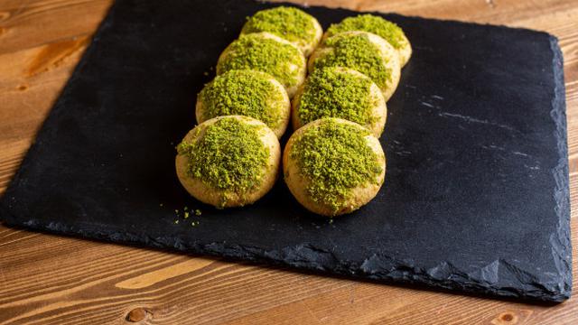 Ilustrasi kue rasa green tea