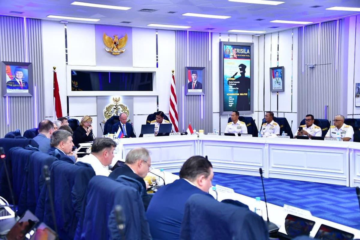 Kasal Terima Kunjungan Kehormatan Delegasi Adviser To The President Of Russian Federation