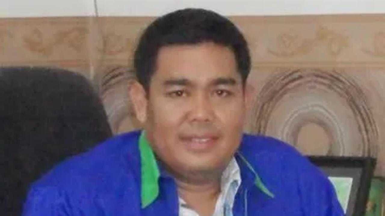 Pada usia 32 tahun, dia memulai usaha sendiri dengan membuka las keliling. Budi mengawali dengan memiliki 2 karyawan. Pekerjaannya mulai dari memasang kanopi.