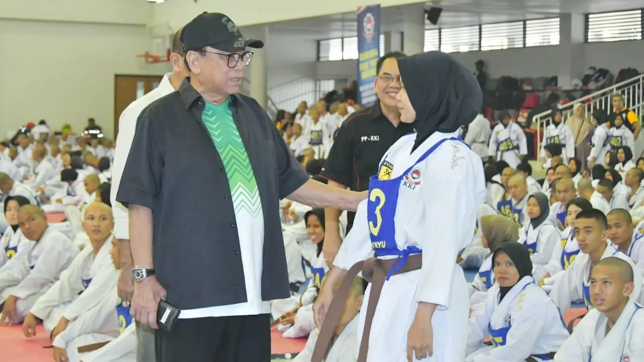 Ketua Dewan Pembina Kushin Ryu M Karate-Do Indonesia (KKI) Oesman Sapta Odang atau Oso berharap, peserta ujian kelak bisa berprestasi dalam seni bela diri karate.