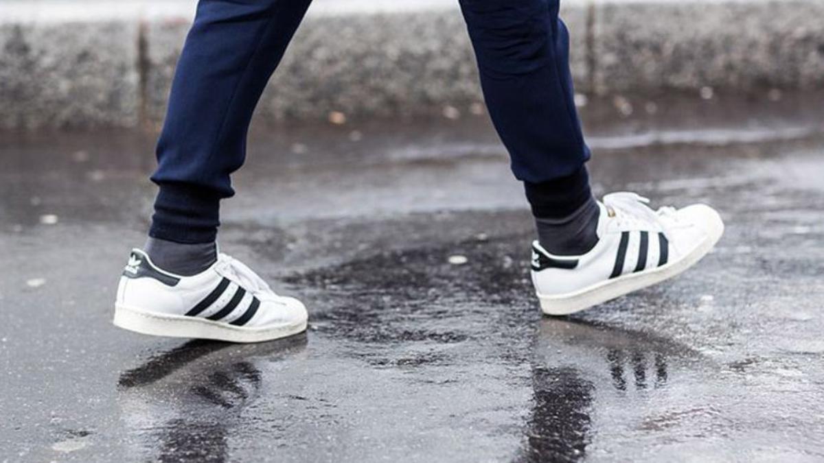 4 Sepatu Ini Cocok Untuk Cewek Tomboy - Fashion Fimela.com