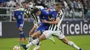 Usai tertinggal, Chelsea gencar memburu gol penyeimbang. Usaha Kai Havertz dan kawan-kawan masih mampu diredam barisan belakang Juventus yang digalang Matthijs de Ligt dan kawan-kawan. (AP/Antonio Calanni)