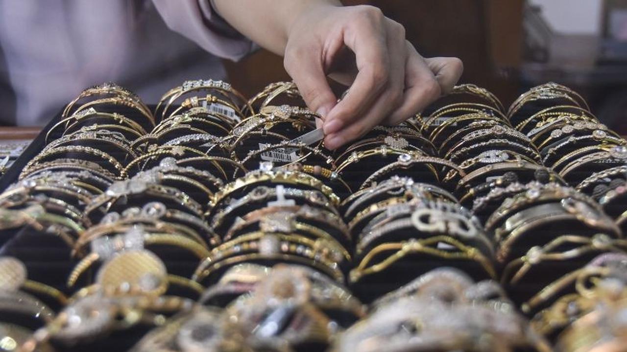 Harga Emas Pegadaian Kompak Melonjak 2 Hari Beruntun: Cek Perbandingan Antam, UBS, dan Galeri24!