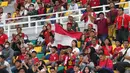 Sejumlah penonton saat memberikan dukungan untuk Timnas Indonesia U-19 saat laga semifinal Piala AFF U-19 2024 melawan Malaysia di Stadion Gelora Bung Tomo, Surabaya, Sabtu (27/07/2024). (Dok. PSSI)