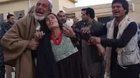 Sebuah acara pemakaman di Afghanistan dilanda kepanikan luar biasa. Sebab terjadi ledakan saat para pelayat tengah berkumpul di makam.