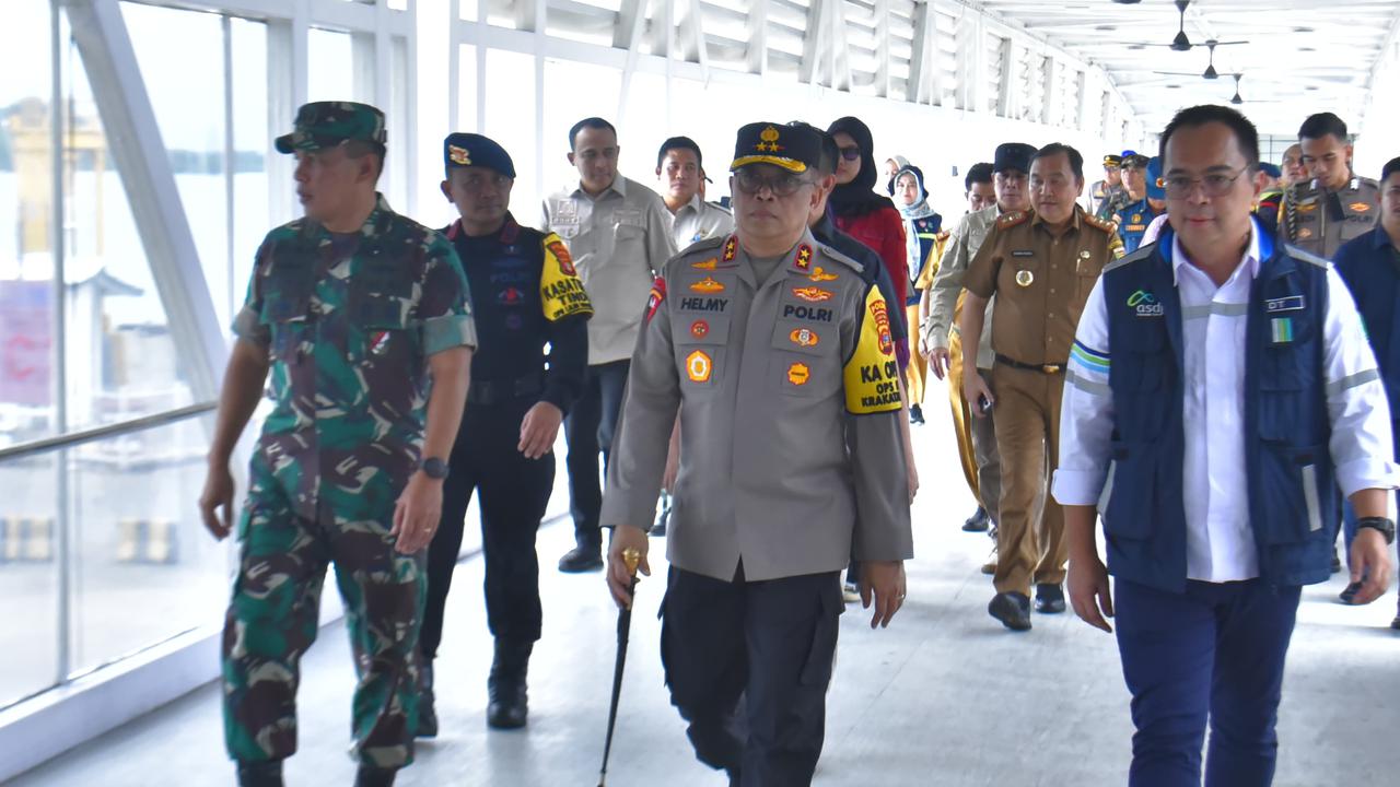 Kapolda Lampung Pastikan Pengamanan Maksimal di Pelabuhan Bakauheni Jelang Puncak Arus Mudik Nataru