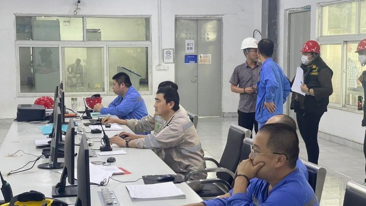 Terungkap! Fakta Mengejutkan Inspeksi Tenaga Kerja Asing Kemenaker: Pelanggaran Visa dan Gaji di Bawah Standar