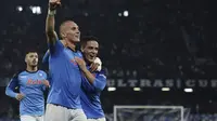 Napoli Ciamik! Samai Rekor Elite Juventus dan AC Milan di Liga Champions