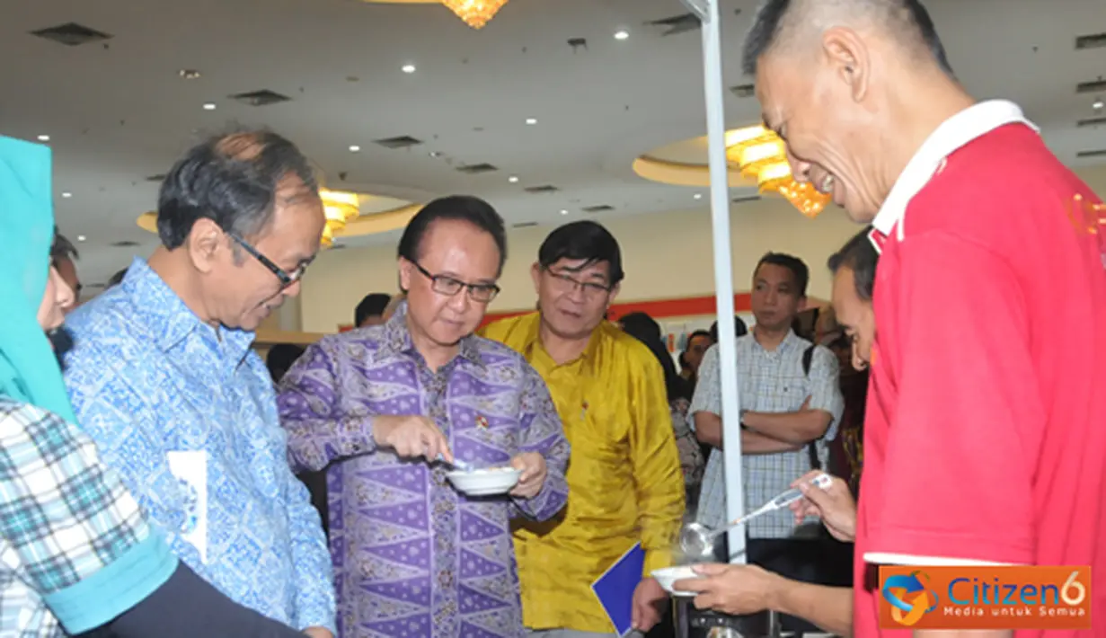 Citizen6, Jakarta: Kementerian Kelautan dan Perikanan (KKP) menargetkan sebanyak 10.000 orang calon tenaga kerja akan terserap melalui bursa lowongan kerja berskala internasional ini. (Pengirim: Efrimal Bahri)