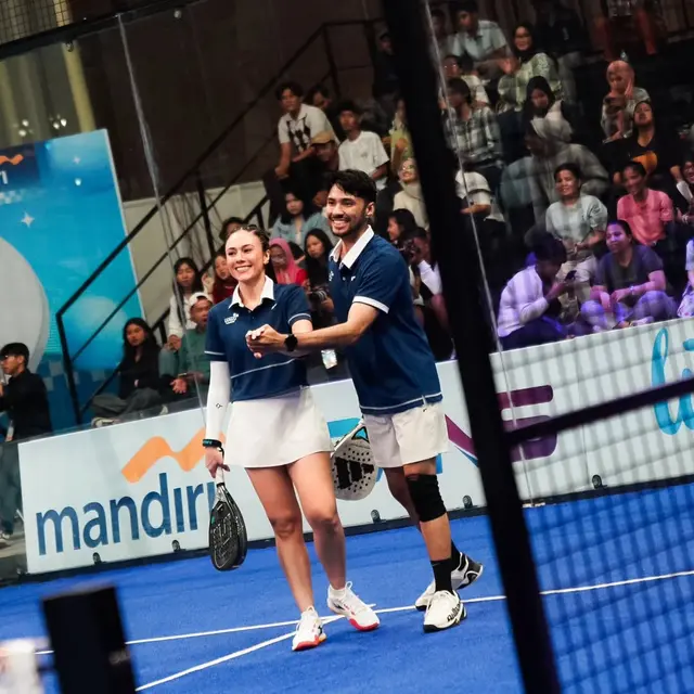 Berpasangan dengan Refal Hady, Wulan Guritno Tampil Totalitas Ikut Turnamen Padel Meski Cedera Tangan