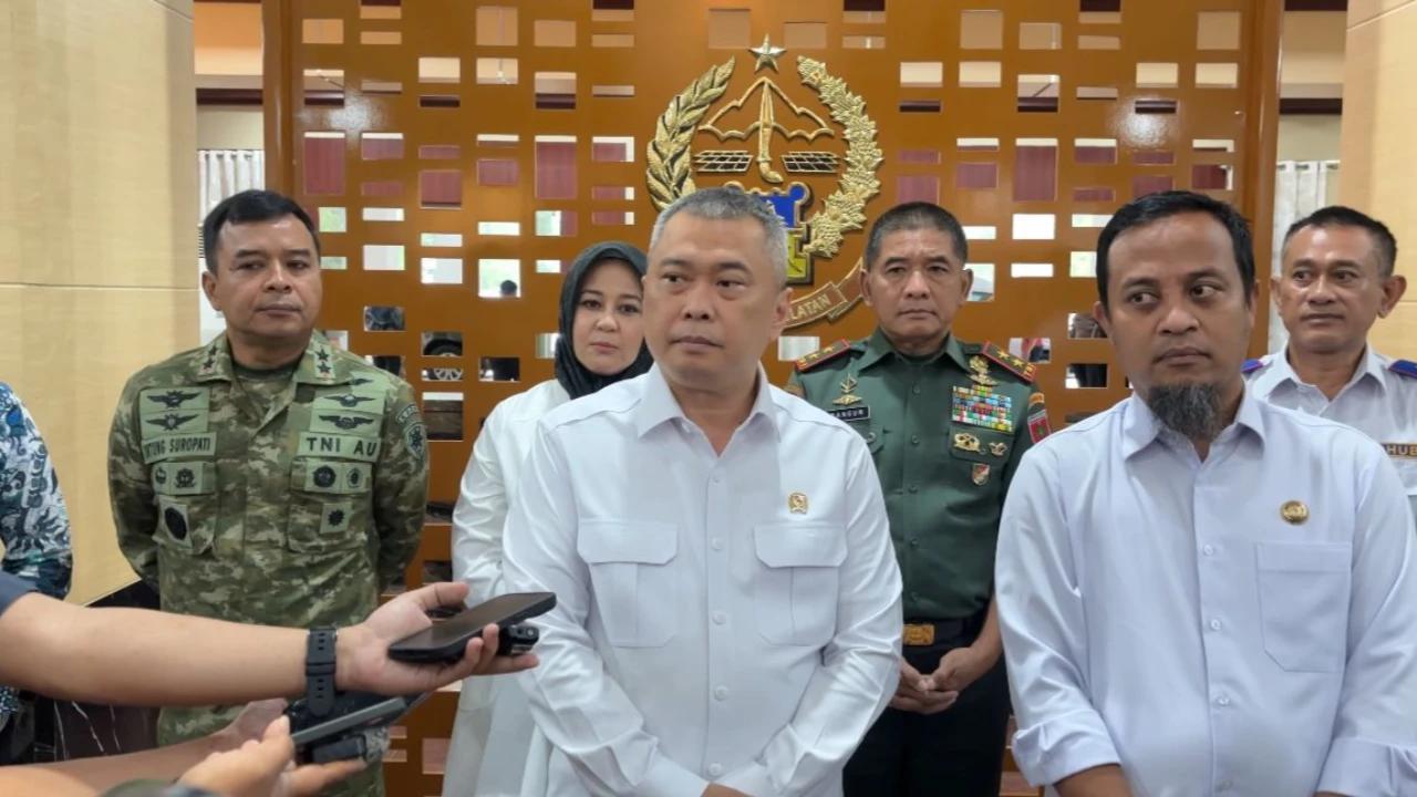 Warga Keluhkan Mahalnya Tiket Pesawat untuk Mudik Lebaran, Menhub Beri Jawaban Begini