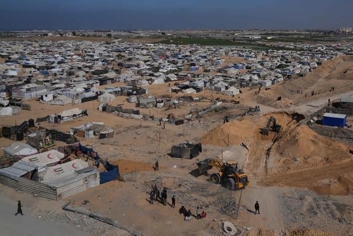Israel Tewaskan 18 Warga Gaza Setelah Menuduh Hamas Langgar Gencatan Senjata