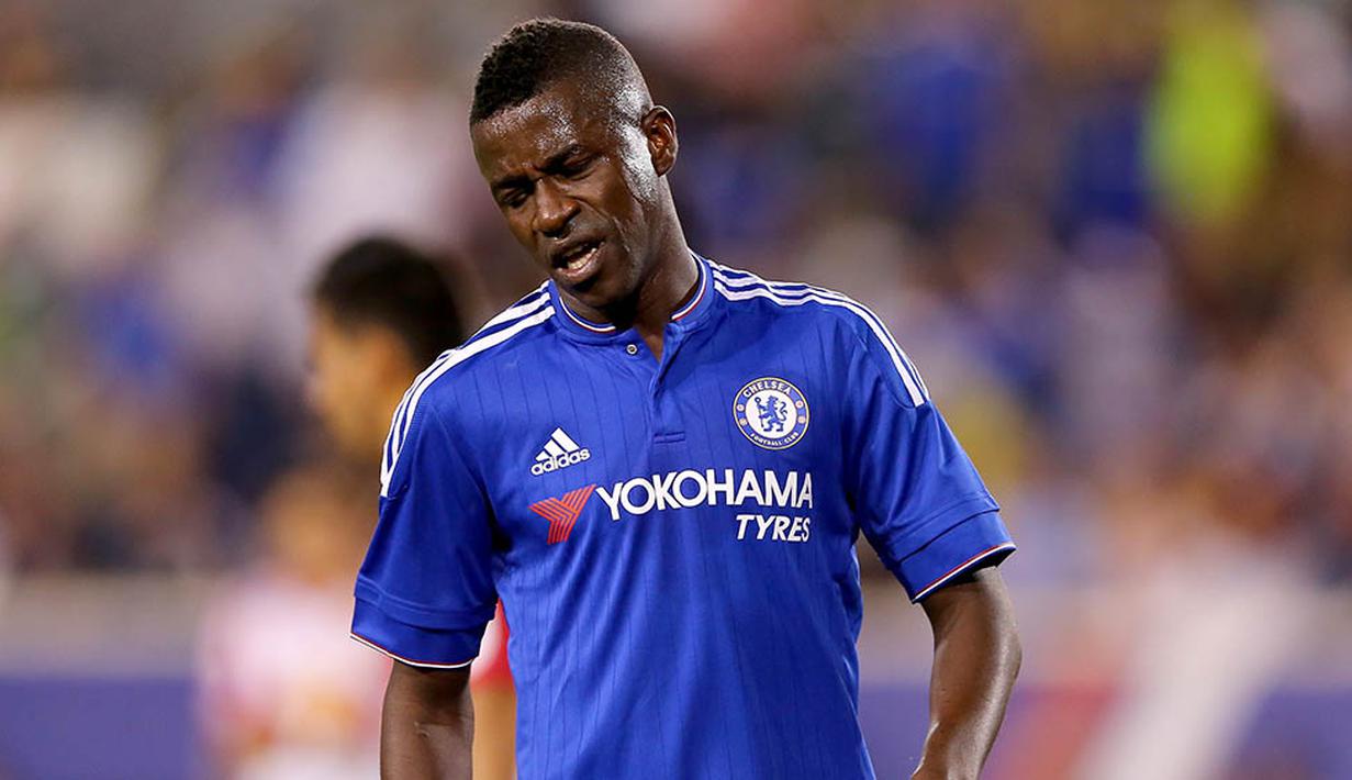 4. Ramires, gelandang bertahan asal Brasil itu pindah dari Chelsea ke Jiangsu Suning dengan harga 25 juta poundsterling dan gaji 192.000 poundsterling per pekan. (AFP/Elsa)