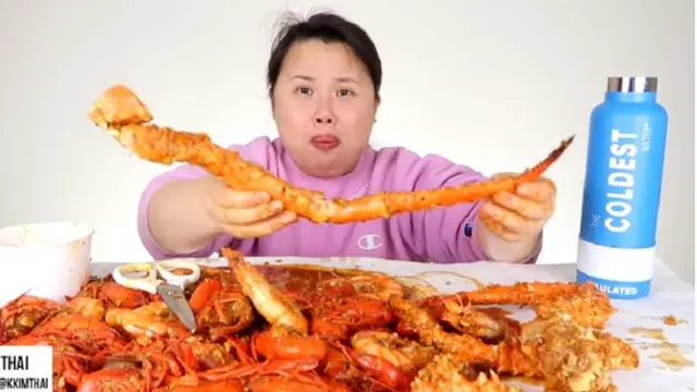 Bikin Video Mukbang, Youtuber Ini Raup Rp 1,4 Miliar dalam 8 Bulan