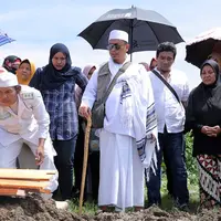 Pemakaman Istri Opick