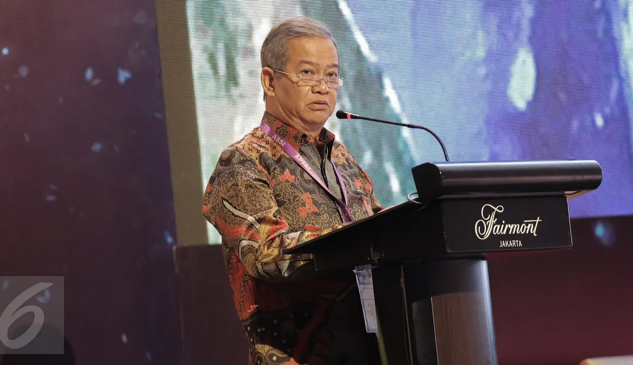 CEO PT Pasifik Satelit Nusantara (PSN) Adi Rahman Adiwoso memberikan sambutan jelang penandatanganan kerjasama pembangunan Satelit PALAPA-N1 di Jakarta, Rabu (17/5). Pembangunan tersebut untuk mewujudkan kemandirian teknologi. (Liputan6.com/Faizal Fanani)